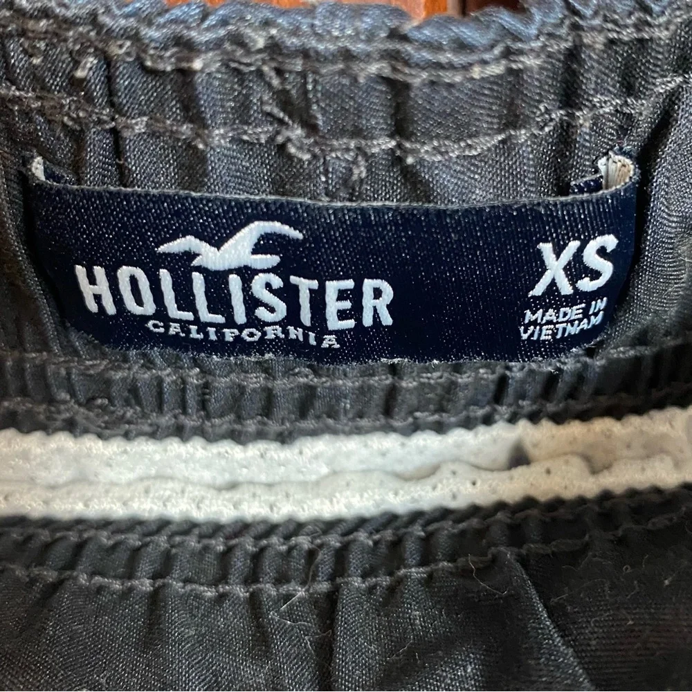 Hollister Men's Blue & White Ombre Swim Trunks Shorts‎ Size XS